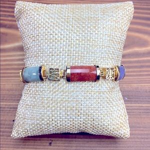 Vintage Jade and Gold Tone Chinese Link Bracelet